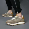 Casual Shoes Men's Leather Sports Fashion Spring och Autumn 24 Style Airy Trend