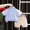 Kleidungsstücke neue Sommer -Baby -Jungen -Kleidung Sets Kleinkind Jungen gestreift