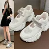 Повседневная обувь толстая подошва 8 см. Крупная для женщин 2024 Spring Fashion Bling High Platform Sneakers Корейскую дизайнерскую улицу All-Match