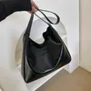 Stuff Sacks Womens 2024 New Leisure Large Capacity Tote Bag with Advanced Sense One Shoulder Handheld fashion style Underarm Commuter Bag 1