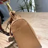 Sac de designer supérieur pour femmes épaule à bandoulière Single Crossbodybag Haut-goutter à glissière en cuir authentique Sac fourre-tout