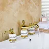 Badkamer wastafel kranen moniet gouden gepolijst 3 pc's set badkuip Europees ontwerp kraan dek gemonteerd luxe douchebekken mixer tap