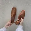 Lässige Schuhe 2024 Herbst Frauen weiche pu flache weibliche adrpty retro Slip-On-Ladungsstätte sanfte schwarze weiße Khaki Größe 35-39