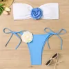 Kvinnors badkläder Flower Tube Top Swimsuit Stylish 3D Bandeau Bikini Set With Lace-Up Briefs Patchwork Color Bathing Suit