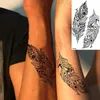 Tattoo Transfer Black Helm Spartan Temporäre Tattoos für Männer Erwachsener Schmetterling Feder Henna gefälschte Tattoo 3D Körperkunst Einweg Tatoos Aufkleber 240426