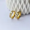Tungsten Carbide Women Wedding Rings 8mm afgeschuinde randen inleg gepolijste afwerking