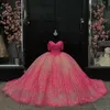 Розовый красный блеск Quinceanera Платье с плечевого шарикового платья кружев