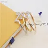 Bracciale di lusso personalizzato originale Bracciale Tricolor Lettera di wrestling Oro Bracciale oro 18K Smart Sparkle Time Set regalo opzionale