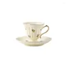 Tazas de tazas Té de burbujas europeo retro Temperio alto Temperio de cerámica delicada Patrón de flores prácticas Juego de tetera elegante y duradero Café