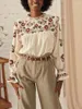 Blouses pour femmes dames Floral Broidered Stand Collar Shirt 2024 Printemps Femme Ruffle Lantern Sleeve Retro Retro Loose Pullover Blouse Tops