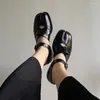 Casual Shoes Design Women Split Toe Genuine Leather Cross Strap Black Sandals British Fashion Party Sandalias Zapatos 3C