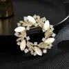 Brosches krans brosch för kvinna blomma girland stift antik silverpläterad elegant raffinerad halsdukklipp