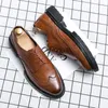 Casual Shoes Selling Brogue Europe America Classic Brown Tjock Soled Men's Business Leisure mångsidig formell