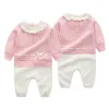 Photographie 03y Bébé Girls Tricoted Rompers 2022 Spring Infant New-Born Long Manneve Solid Ruffled Jumps Travis