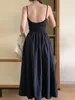 Lässige Kleider schwarzer Quadratkragen Midi Halter Kleid Frauen Sommer Koreaner schlanker ärmelloser Strand mit Taschen 2 Farben