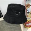 Bucket Designer Hat Designer Baseball Cap Wide Brim Triangular Pattern Summer Casual Cappello Uomo Women Sun Visor Hat Casquette Luxe Wholesale PJ006 H4