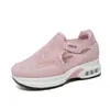 Scarpe casual 2024 Sneakers roba da donna Sport Sports che corre vulcanizzate comode comode scarpe piane in pizzo tennis