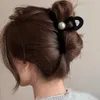 クランプ女性のための黒いベルベットヘアクリップ