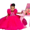 2024 Belle fleur robes filles pour les mariages fuchsia manches courtes V perle en cristal princesse pour enfants princesse fille d'anniversaire