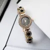 24SS Designer armband met diamanten armband Watch Bekijk eenvoudige en modieuze kleine wijzerplaat kwarts Watch Jowery Designer voor vrouwen van hoge kwaliteit horloge.