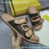 Sandals Monogrammed Strap Buckle Sandals Feel Leather Slide Sandal Luxurys Leather Rubber Flip Flops Bottoms Beach Shoes Loafers size 35-45 High quality New 24 Ss