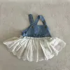 Vestidos de menina Novo vestido de bebê de verão jeans+renda branca estitng vestido de urso fofo infantil fora de roupa h240426