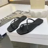 sandálias de grife mulheres saltos deslizantes sapatos produtos de qualidade dos chinelos planos de clipe de petiscos de verão