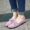 Lässige Schuhe ähmewalo Frauen weiche PU Leder Flat Slip auf Bug Loafer Ladies Gummi -Sohle Fahrmocasin