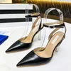 Luksusowy projektant Letnie kobiety wysokie obcasy Ozdobne sandały metalowe klamra t scena impreza seksowne buty damskie