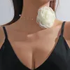 CHOKER Flower Pearl Romantic Clavicle Collana Materiale sicuro Stile semplice per lo shopping da appuntamenti per matrimoni