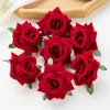 Dekoratif Çiçekler 6cm 100 PCS Kırmızı Pazen Kıvrılmış Güller Scrapbook Noel Ev Dekoru Düğün Bahçesi Diy Şeker Kutusu Yapay Toptan