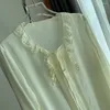 ¡Bloses de mujeres otoño e invierno!Camisa blanca de seda elegante de color blanco vintage Estilo clásico avanzado pero elegante