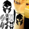 Tattoo Transfer Black Helm Spartan Temporäre Tattoos für Männer Erwachsener Schmetterling Feder Henna gefälschte Tattoo 3D Körperkunst Einweg Tatoos Aufkleber 240426