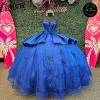 Königsblau von den Schulterrüschen Bug Quinceanera Kleider Ballkleid ärmellose 3D Blumen Applikationen Süßes Vestidos de xv Anos