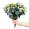 Fleurs décoratives 10pcs plante artificielle en soie eucalyptus qui laisse les branches fausses tiges bouquet pour le vase de fleurs de mariage arrangement floral