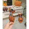 2023 Neueste Sandalendesigner Frauen hohe Qualität gegenüber Ferse Super euige Sandalen Frühling Sommer Womens Mode sexy elegante Sandale 35-44