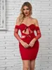 Robes décontractées robe rouge de femme sexy une ligne couche tulle manches longues arcs creux design bodycone backless mini-soirée vestidos