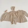 Wiosenna jesień urodzona dziecko z długim rękawem stały kolor dzianinowy pusty Jumpsuithat Baby Pullover Tops Girls Knitting Sukienka Zestaw 240507