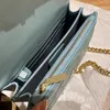 新しいミニハンドバッグ女性財布最高品質のショルダーバッグファッションチェーンクロスボディバッグデザイナーチェーンバッグ本物の革の小さな正方形のバッグボックスクラッチバッグトップハンドル