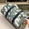 24SS Femmes Flower Totes Sacs Camouflage Handbag Handsbag Designers Designers Shouder Crossbody Messenger Messenger Dames Travel Handbag Totes Pouchés Purse Dekfl