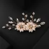 Clip per capelli Barrettes Silver Flower Leaf Gridal Clip per capelli Rhinestone Gold Famate Wedding Testa Accessori Fashion Fashion Party Pearl Tiaras 240426