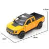 Dekorativa figurer 1: 36 legeringsbilsmodell off-road dörröppning pojkens kakedekoration bilar som kan köras