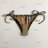 Brand Swearwear Women Bikini Set Designer Deux pièces de maillot de bain Fashion Logo Sexy Girls Vérification de maillot de bain en dentelle imprimée Place de vacances en sous-vêtements Sous-vêtements 26 avril 26 avril