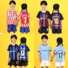 小学校と中等学校の競争のためのキッズフットボールスーツ223 24メシスサッカージャージベビーフットボールシャツソッカートレーニングスーツユニフォーム