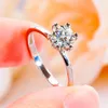 Anelli a grappolo D Colore Moissanite Anello S925 Sterling Silver Platinum Pesti di matrimoni placcati per donne proposte Fine Jewelry Pass Test