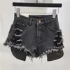 Kvinnors shorts Broken Hole Denim 2024 Summer High midja Tassel Fur Edge A-Line Wide Leg Pants Female Trendy 11xx9180