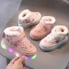 ブーツ子供の綿の靴のための女の子のための照明付きぬいぐるみ靴冬冬のハイトップスポーツシューズラミナスキッズカジュアルスニーカー