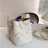 24SS Women's luxury designer new poi Bobo series Nano mini bucket bag Women's handbag crossbody bag gentle and elegant touch Recr