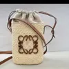 Bolsa de palha francesa loewew bolsas de tecido de mão Raffias Bolsa de designer tecida saco de balde feminino Loeweee One ombro Bolsa Crossbody Summer 2561