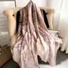 Bandanas Durag 2023 Luxury Brand Silk Scarf Womens Fashion Print 180x90cm Scarf Popular Silk Headband Womens Sunshine Beach High Quality Shawl 240426